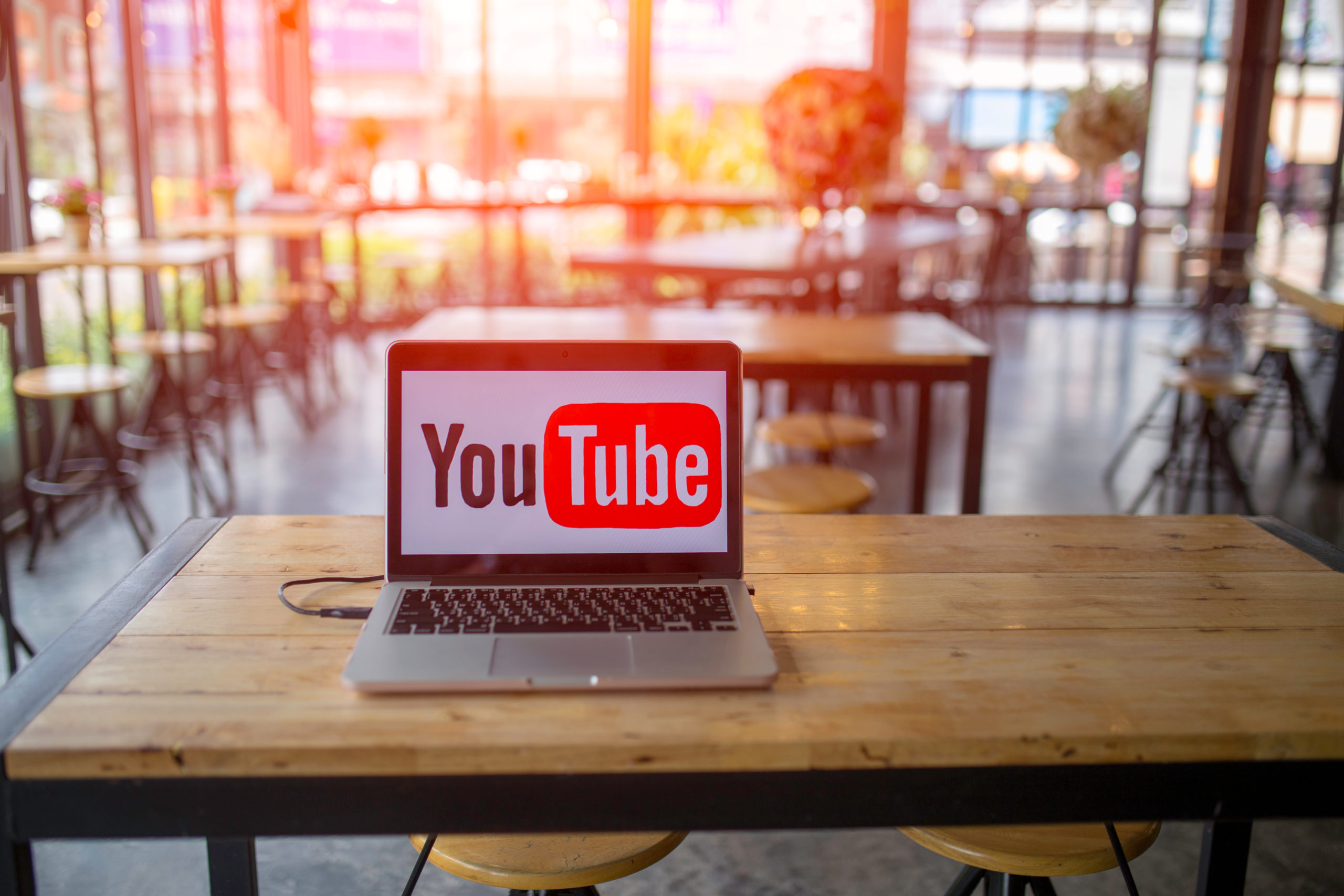 Strengere regler på YouTube etter viral utfordring